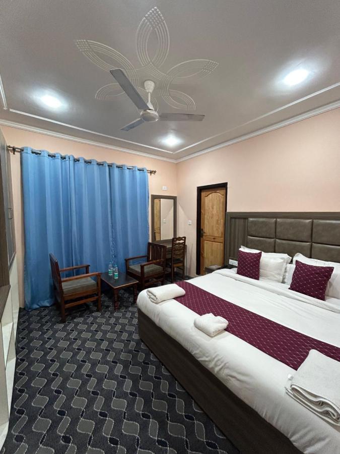 Fair Mount, Airport Road, Humhama Srinagar Hotel Exterior photo